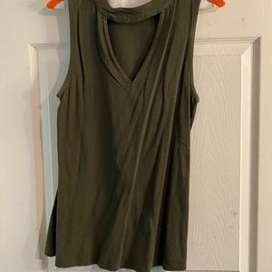 Torrid sleeveless blouse size 0